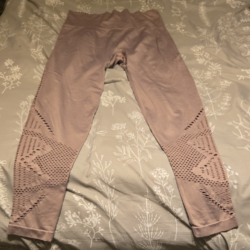 PINK Leggings